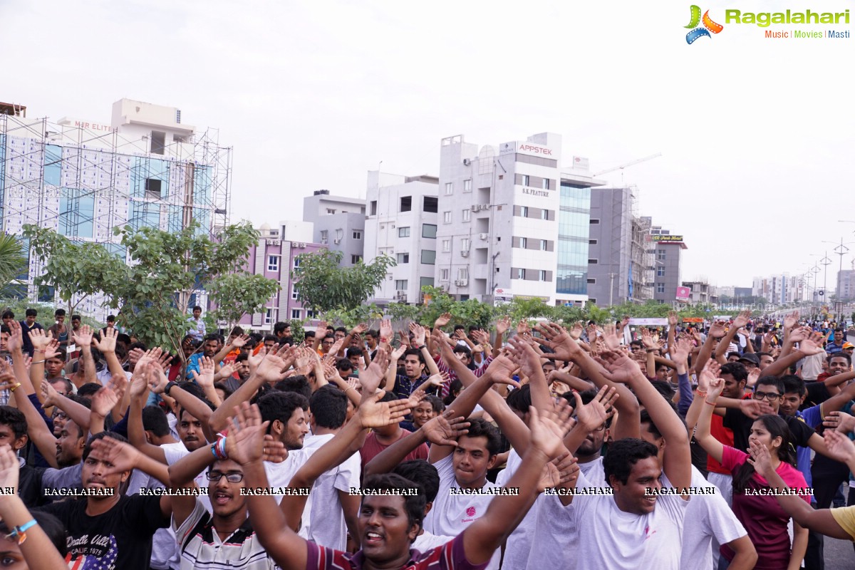 Friendship Day Celebrations 2015 at Raahgiri Day, Hyderabad