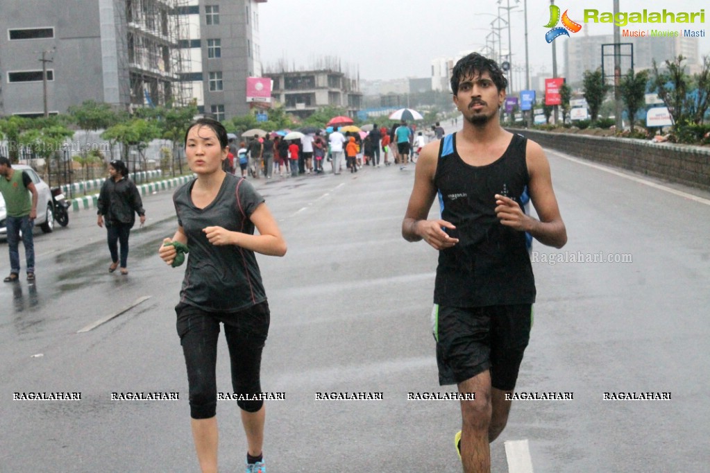 Raahgiri in Rain