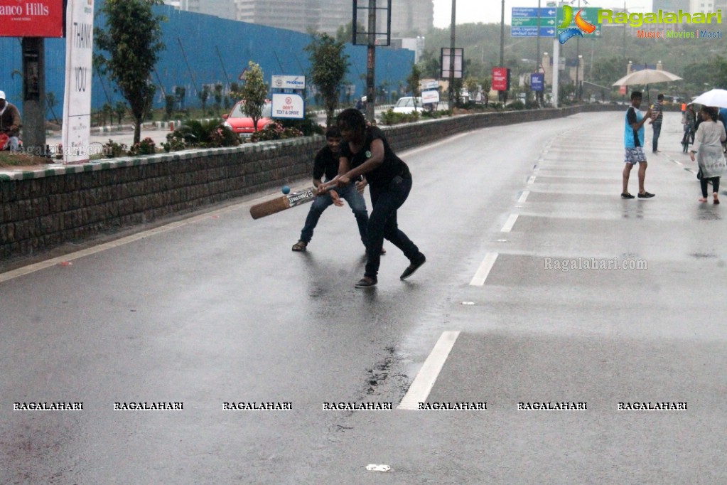 Raahgiri in Rain