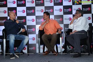 Sachin Tendulkar launches Smaaash at Inorbit Mall