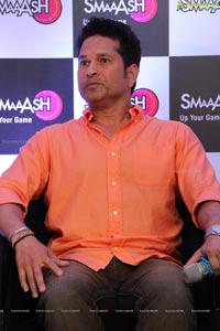 Sachin Tendulkar launches Smaaash at Inorbit Mall