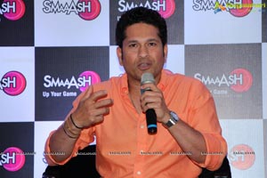 Sachin Tendulkar launches Smaaash at Inorbit Mall