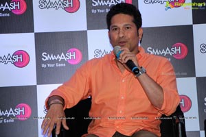 Sachin Tendulkar launches Smaaash at Inorbit Mall