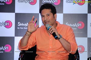 Sachin Tendulkar launches Smaaash at Inorbit Mall