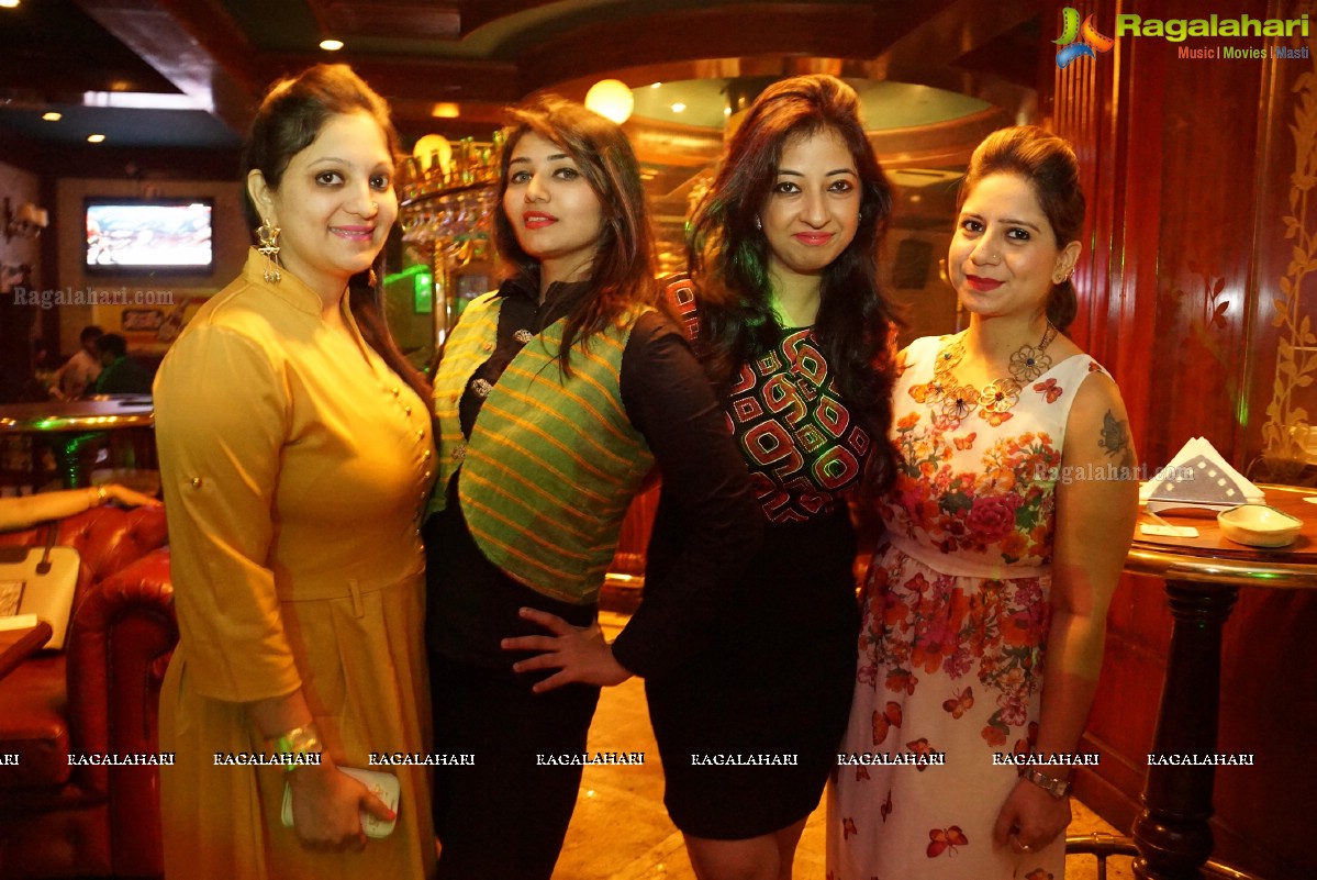 Shikha Sharma Birthday Bash at 10D