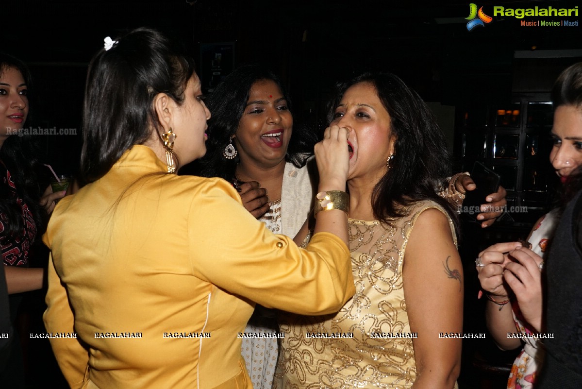 Shikha Sharma Birthday Bash at 10D