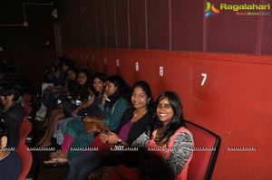 Srimanthudu Premier Show