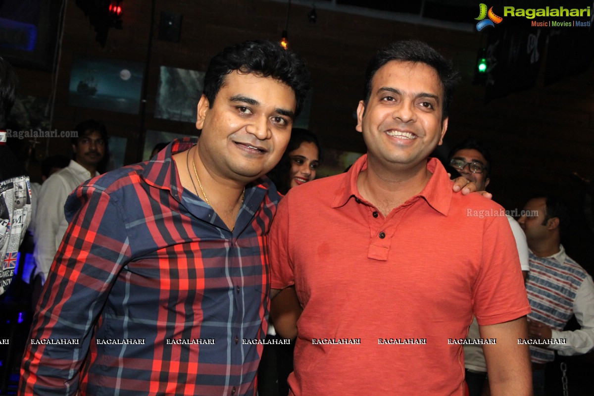 Stellar Ramesh Patel's Grand Birthday Bash 2015 at Pirate Brew, Hyderabad