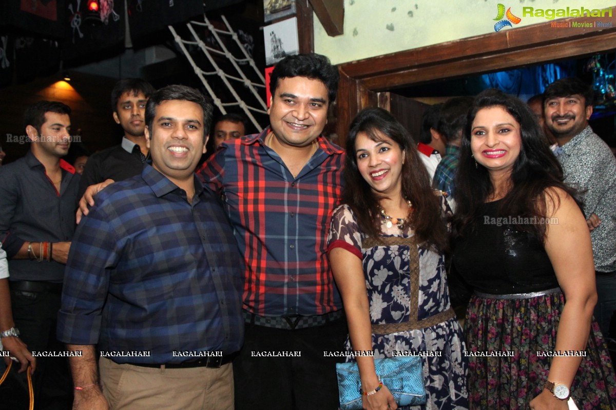 Stellar Ramesh Patel's Grand Birthday Bash 2015 at Pirate Brew, Hyderabad