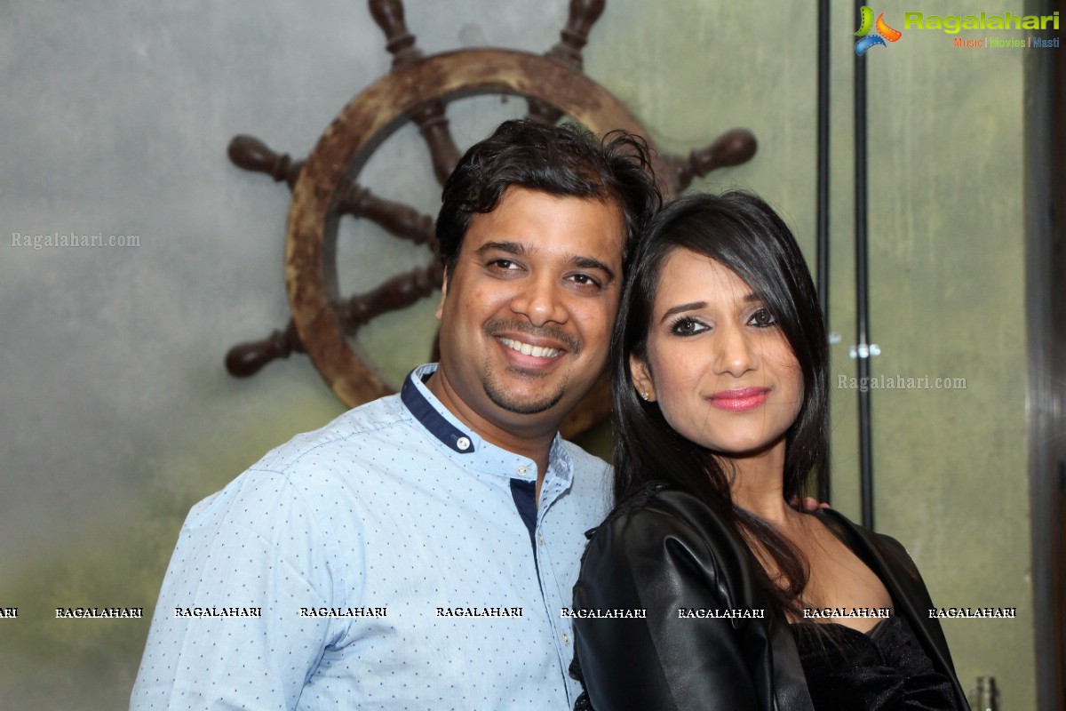 Stellar Ramesh Patel's Grand Birthday Bash 2015 at Pirate Brew, Hyderabad