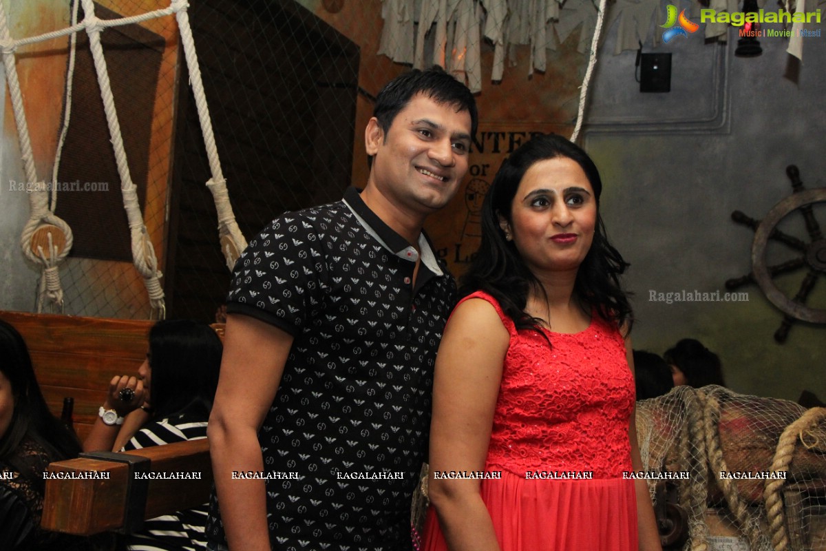 Stellar Ramesh Patel's Grand Birthday Bash 2015 at Pirate Brew, Hyderabad