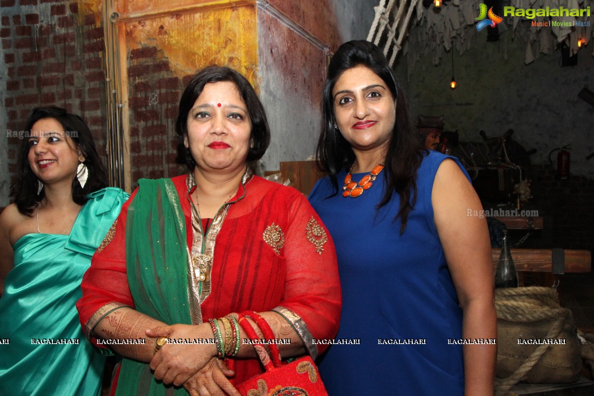 Stellar Ramesh Patel's Grand Birthday Bash 2015 at Pirate Brew, Hyderabad