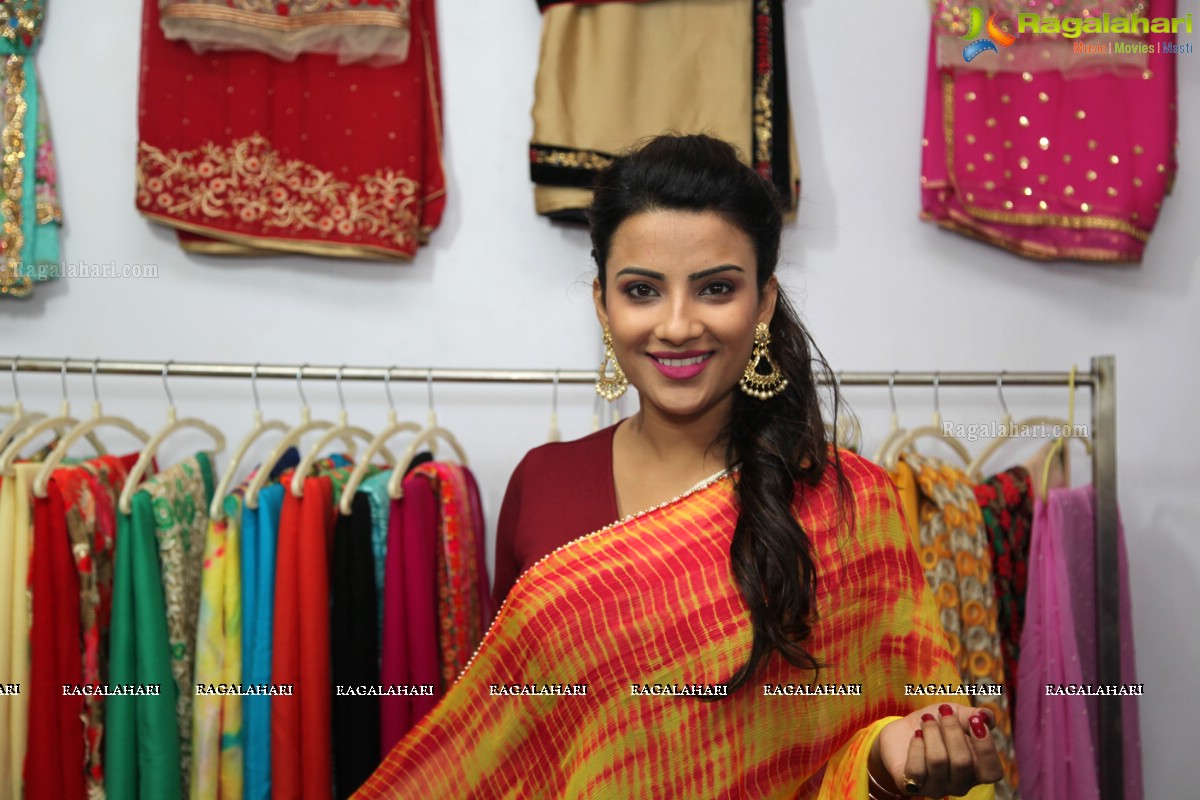 Jyotii Sethi launches Styles and Weaves Expo 2015 at Novotel, Vizag