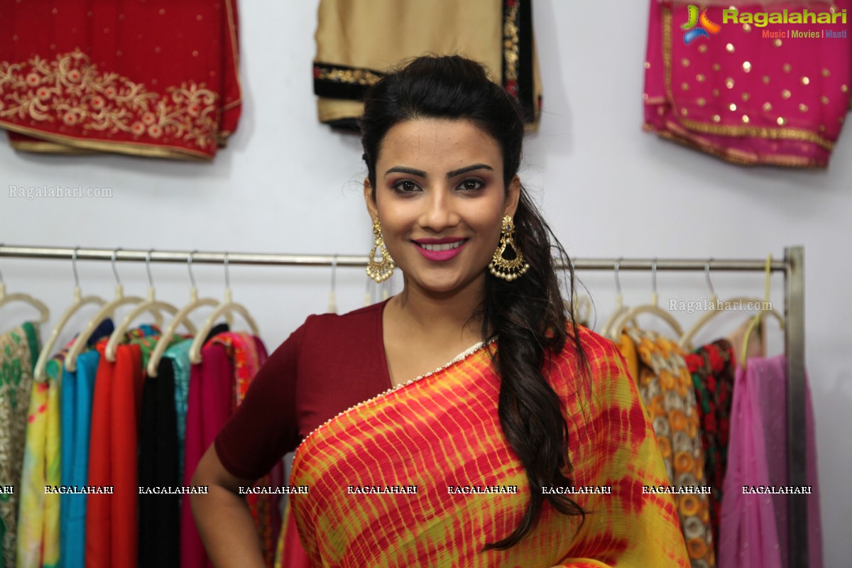 Jyotii Sethi launches Styles and Weaves Expo 2015 at Novotel, Vizag