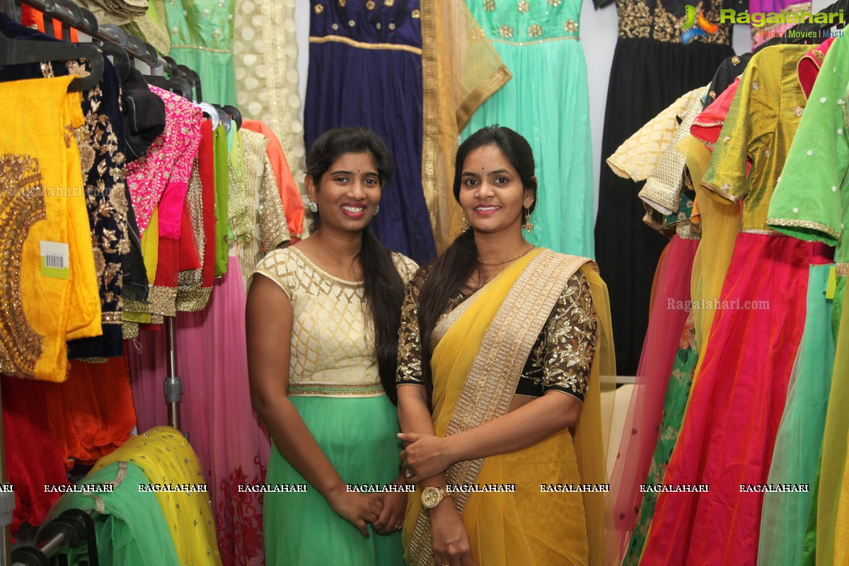 Jyotii Sethi launches Styles and Weaves Expo 2015 at Novotel, Vizag