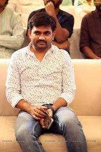 Babu Bangaram