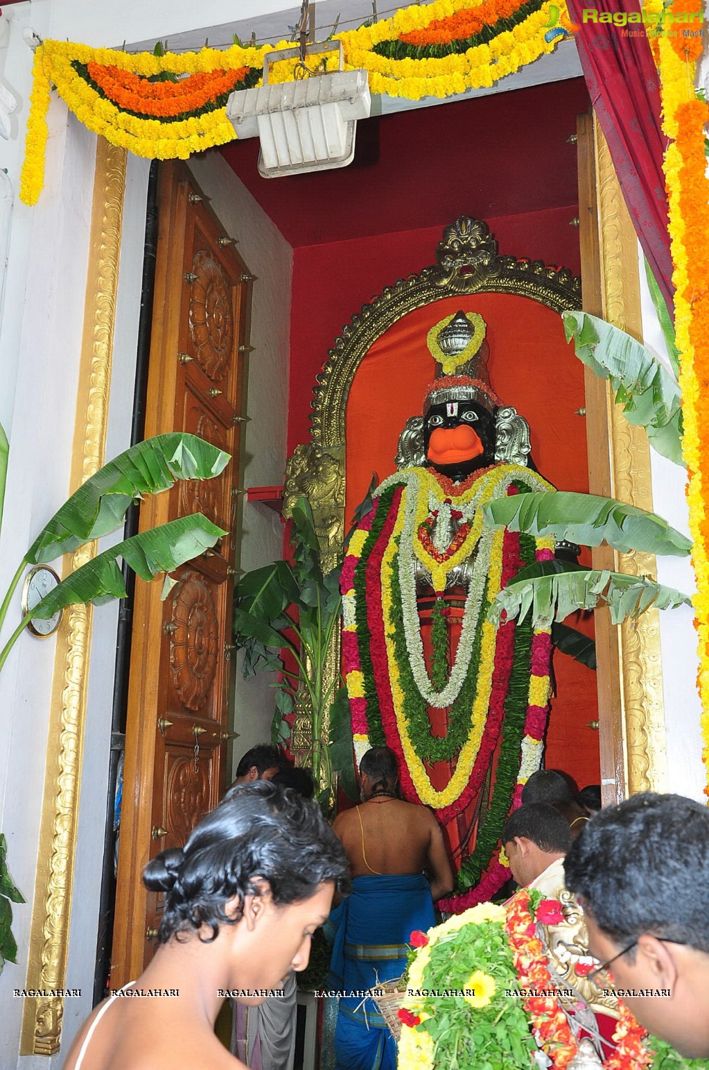 Chiranjeevi Birthday Celebrations 2016 at Filmnagar Temple