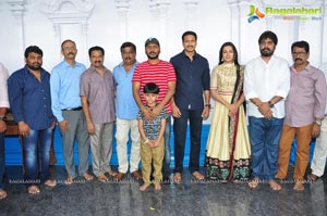 Gopichand-Catherine Tresa-Sampath Nandi Film Muhurat