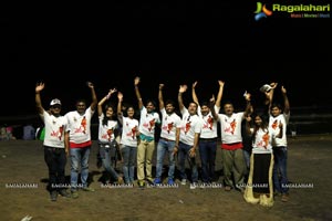 L7 Team at Vizag Beach