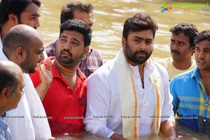 Hero Nara Rohit Pushkarasnanam