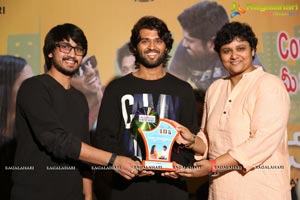 Pelli Choopulu Success Meet