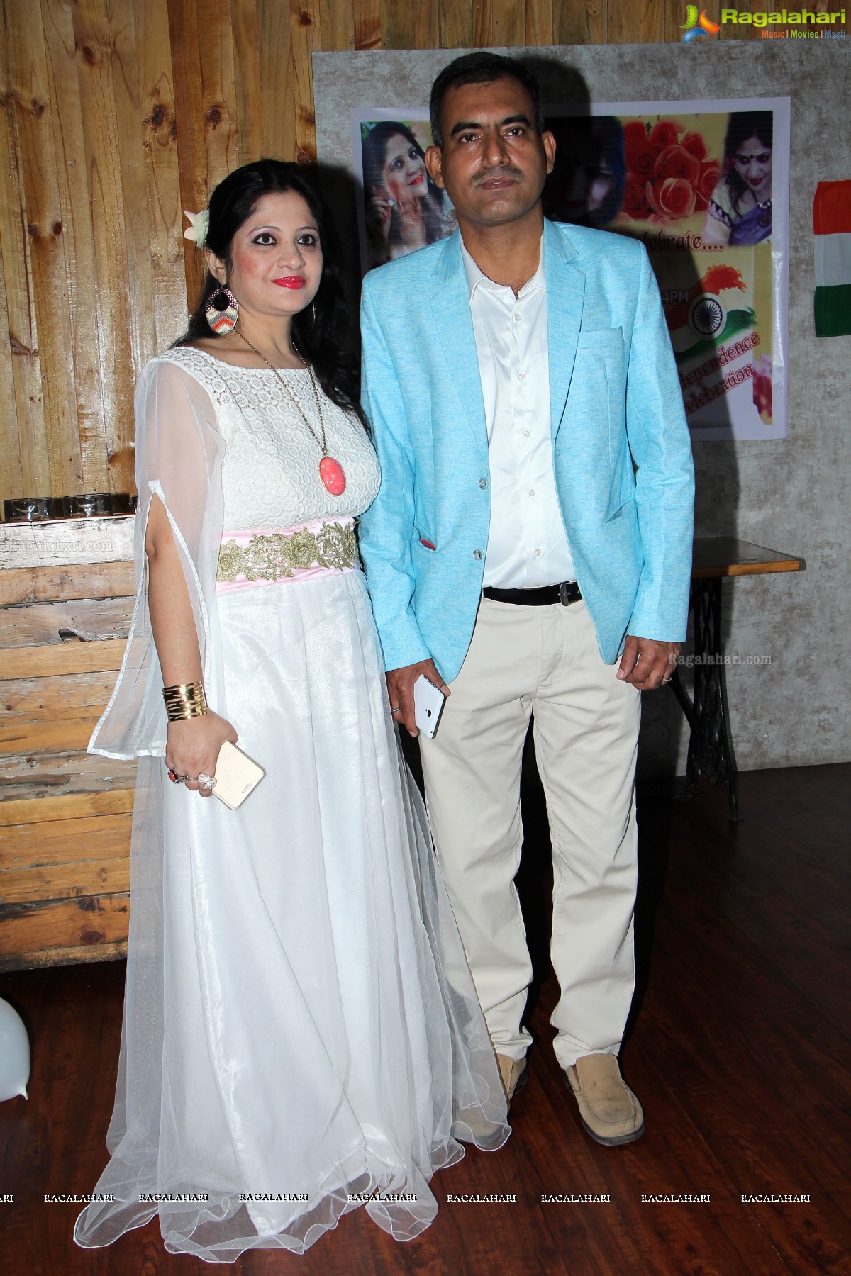 Bonnya Lahiry Chattopadhyay Birthday Bash at Social