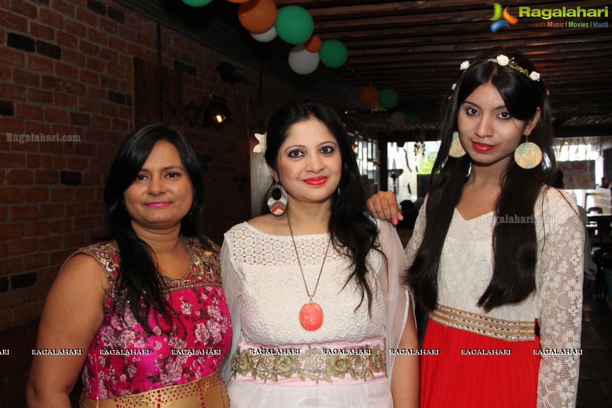 Bonnya Lahiry Chattopadhyay Birthday Bash at Social