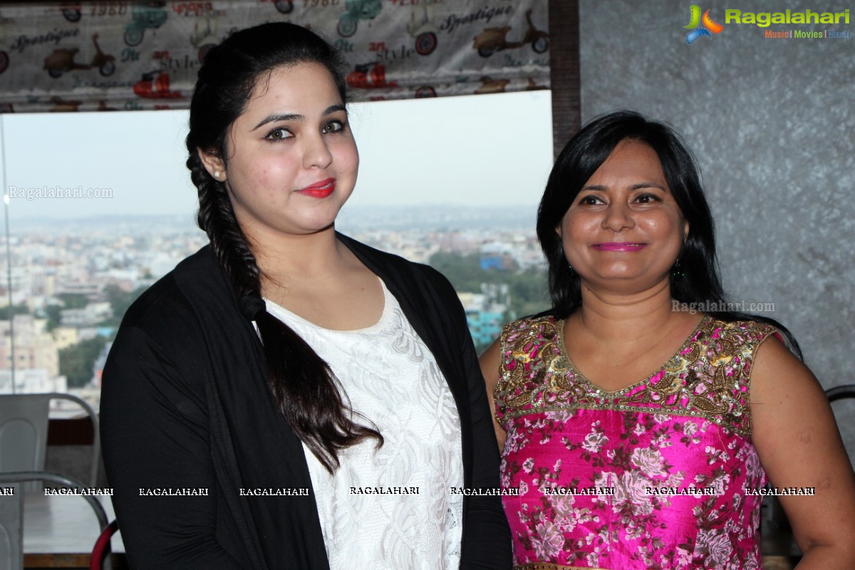 Bonnya Lahiry Chattopadhyay Birthday Bash at Social