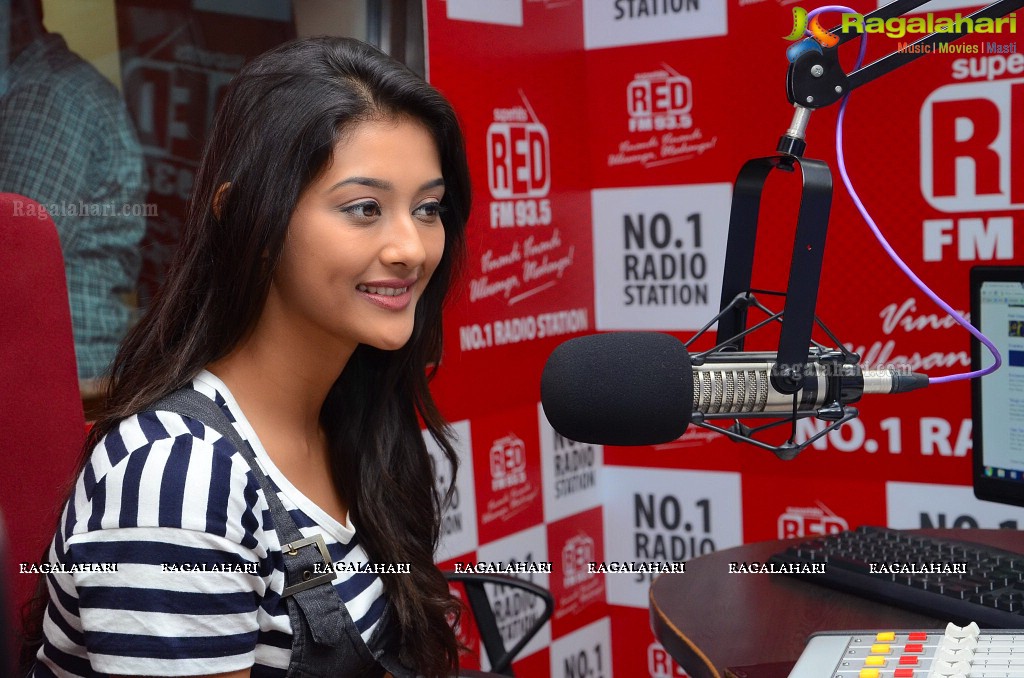 Dwaraka Song Launch at 93.5 RED FM