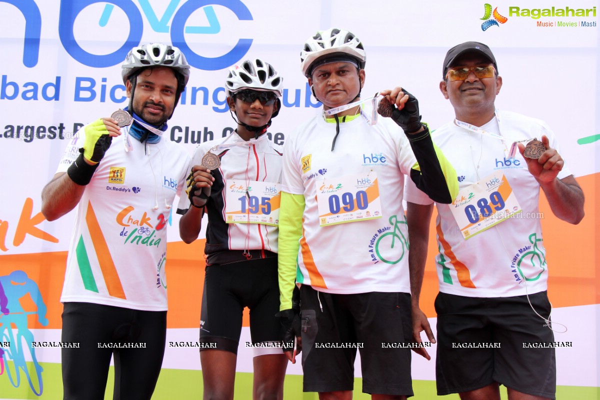 Hyderabad Bicycling Club's 'Chak De India Ride 2' Flags Off at Gachibowli Bike Station