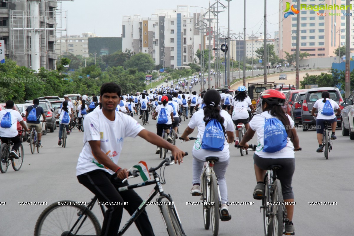 Hyderabad Bicycling Club's 'Chak De India Ride 2' Flags Off at Gachibowli Bike Station