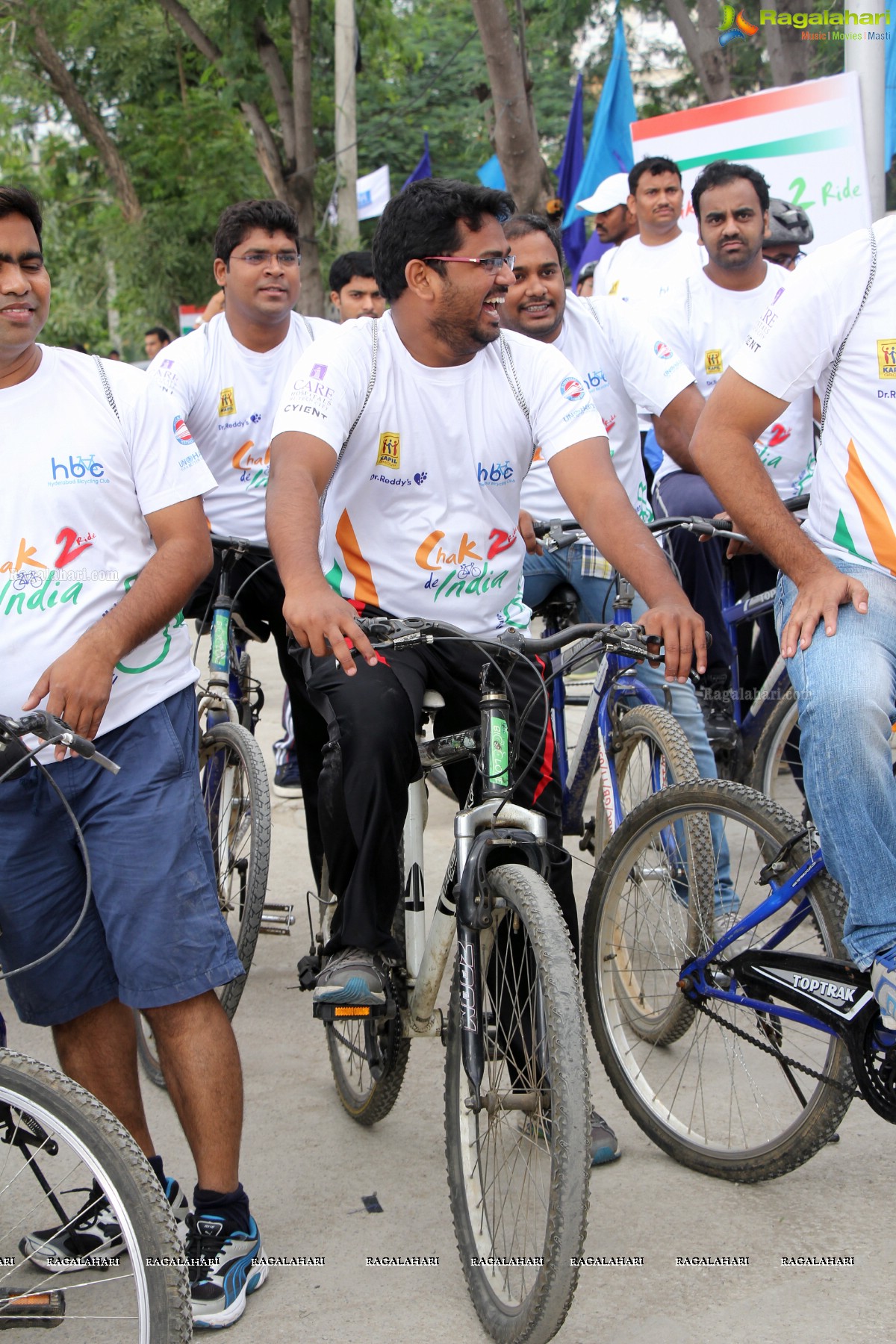 Hyderabad Bicycling Club's 'Chak De India Ride 2' Flags Off at Gachibowli Bike Station