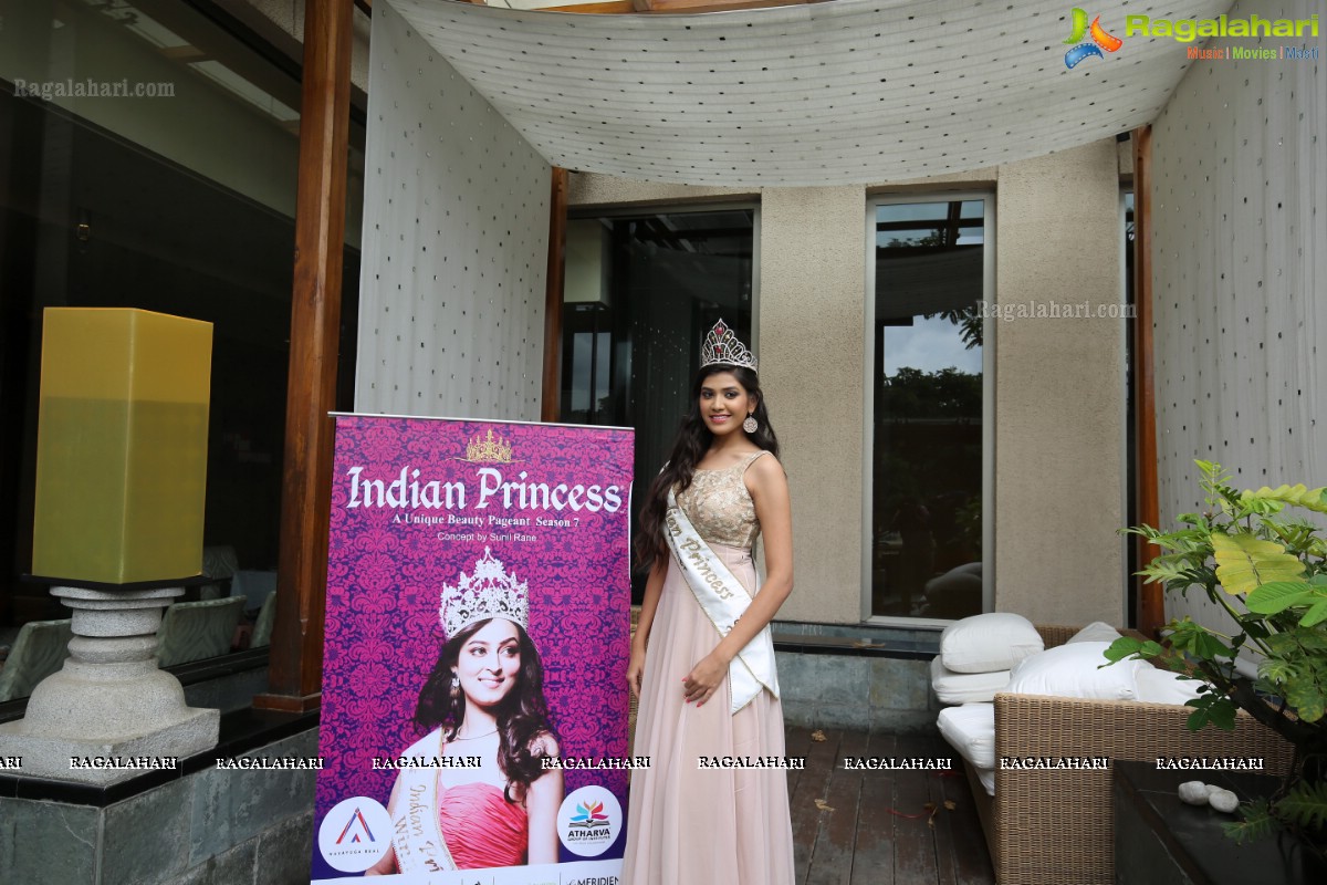 Indian Princess - A Unique Beauty Pageant Season 7 Bangalore Audition at Hotel Hyatt