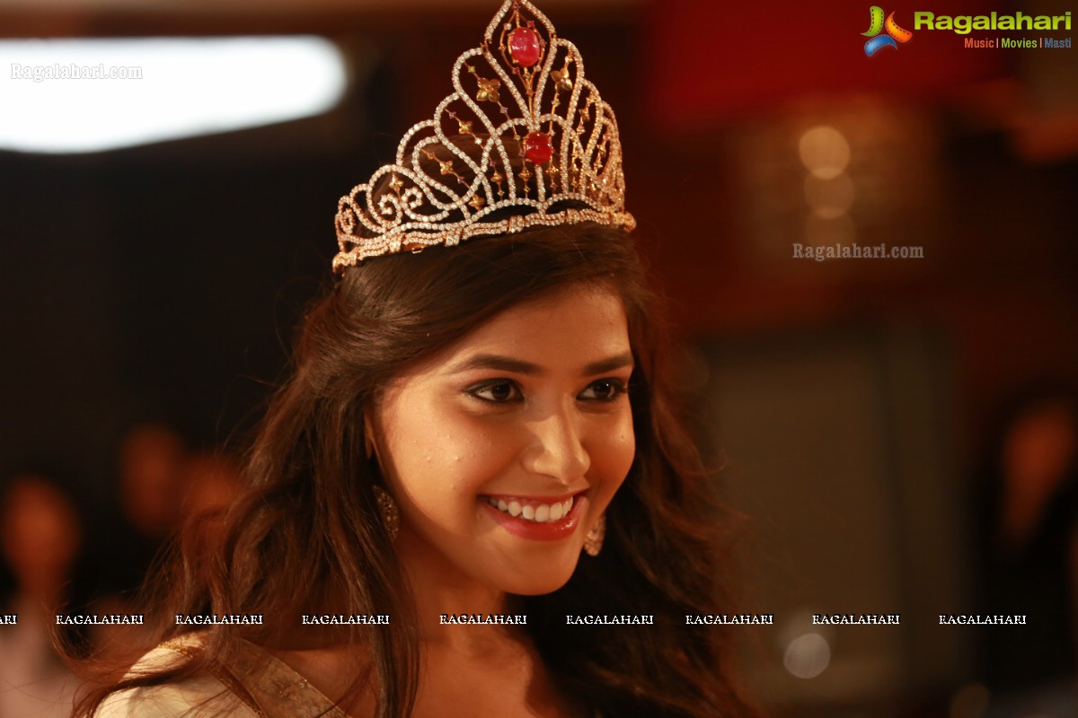 Indian Princess - A Unique Beauty Pageant Season 7 Bangalore Audition at Hotel Hyatt