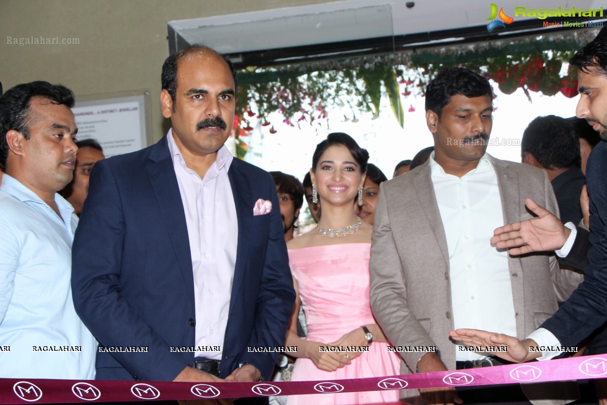 Tamannaah inaugurates Malabar Gold n Diamonds Chanda Nagar Showroom