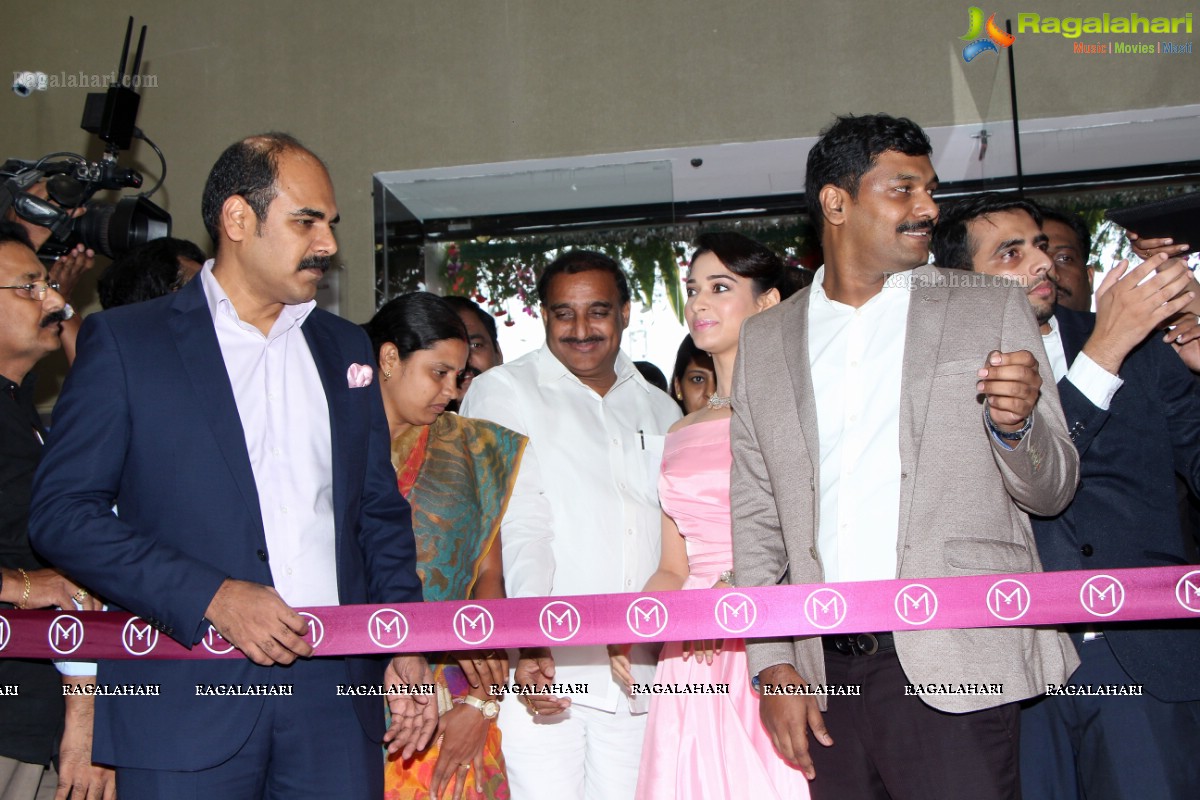 Tamannaah inaugurates Malabar Gold n Diamonds Chanda Nagar Showroom