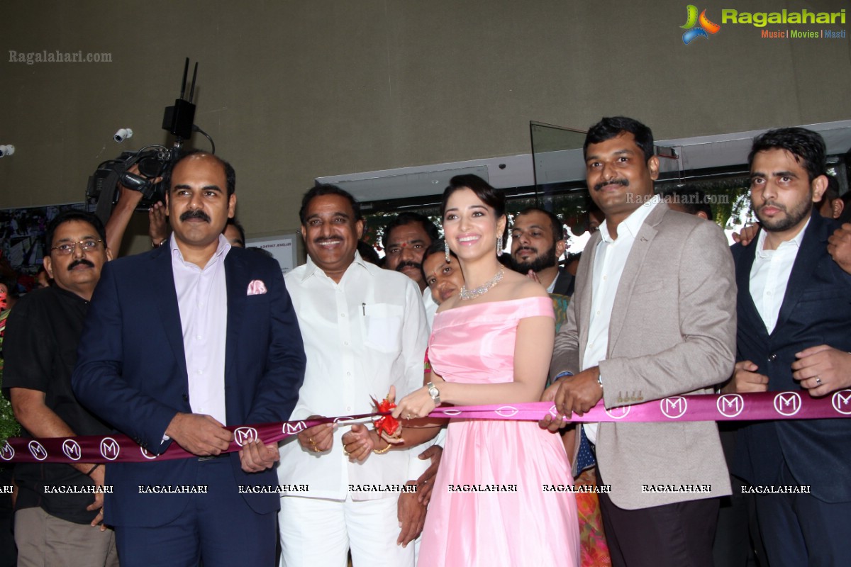 Tamannaah inaugurates Malabar Gold n Diamonds Chanda Nagar Showroom