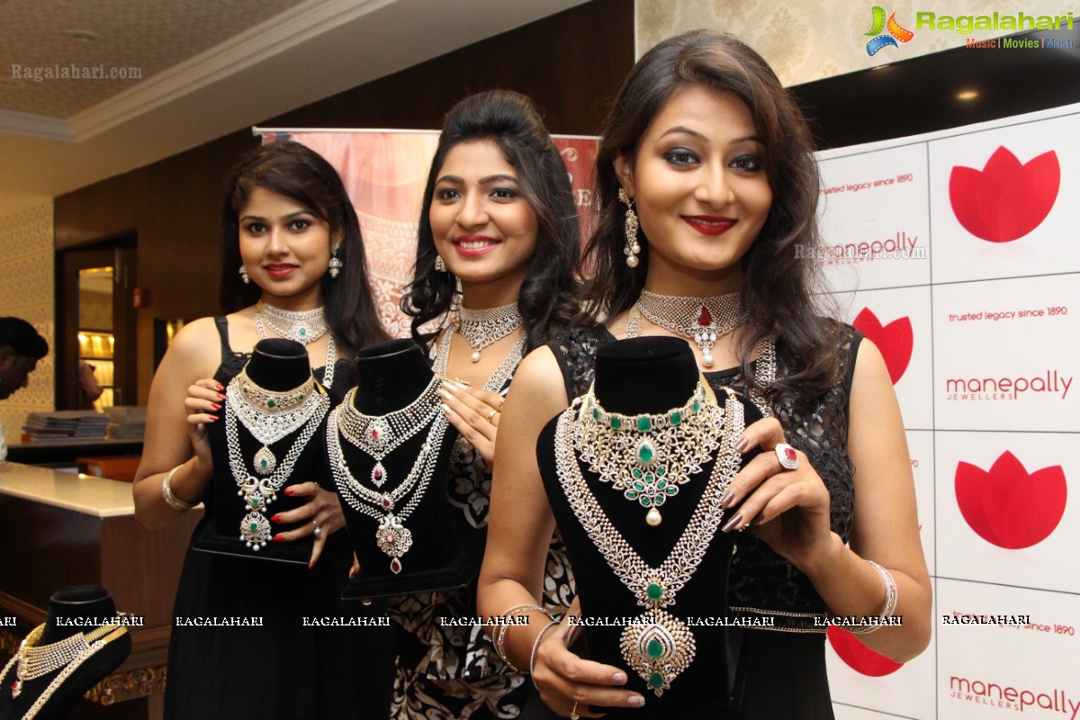 Harshada Patil launches Manepally Jewellers Exclusive Bridal Jewellery Collection, Hyderabad