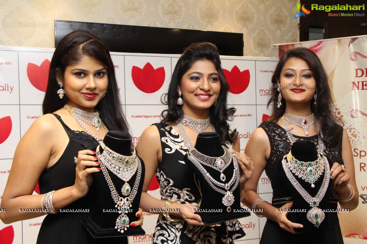 Harshada Patil launches Manepally Jewellers Exclusive Bridal Jewellery Collection, Hyderabad