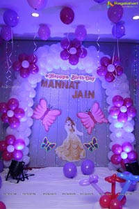 Mannat Birthday Party