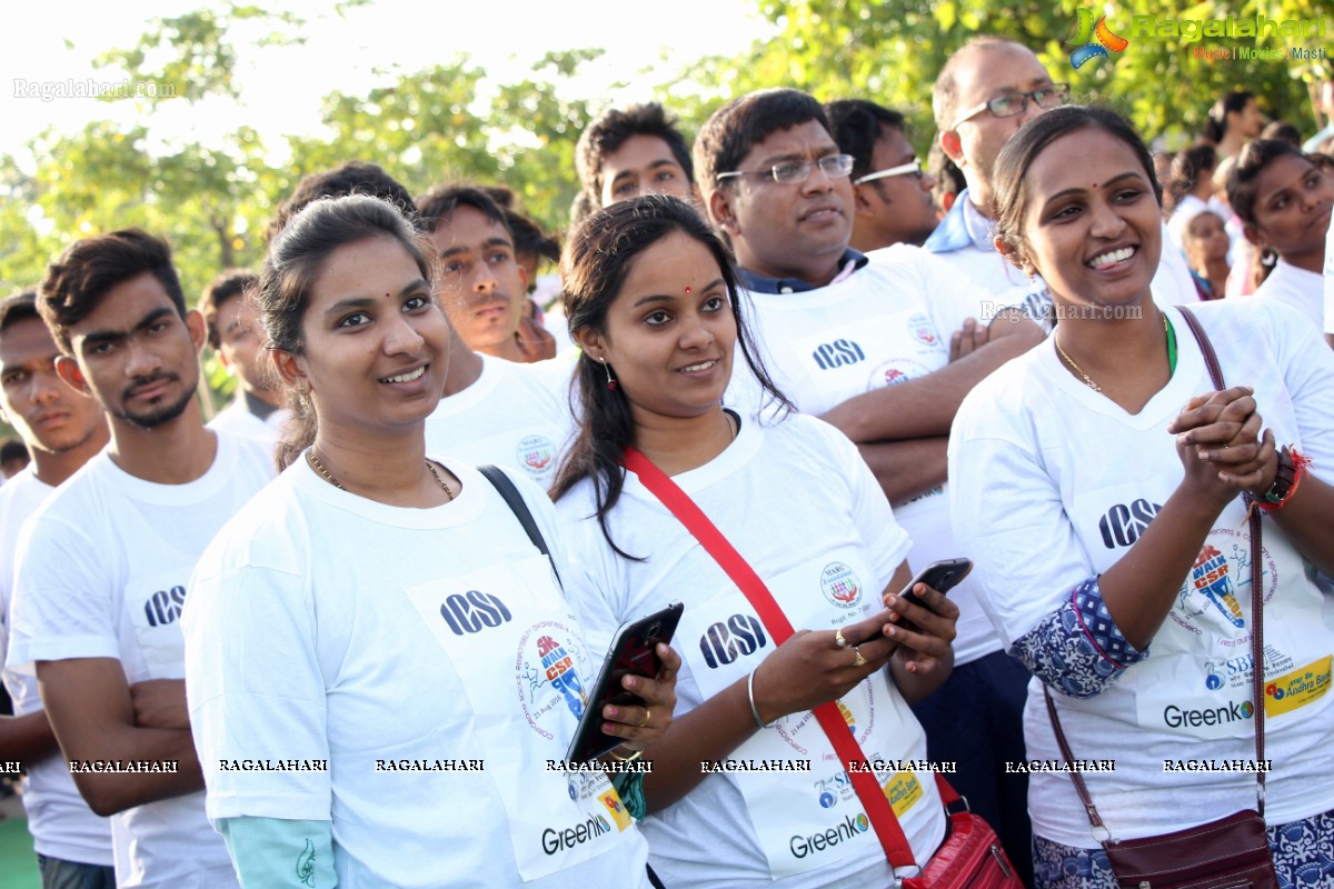 Motherthon 2016 - A 5K Run dedicated to Mothers, Hyderabad