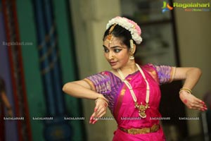 Bharatnatyam Raisa Luther