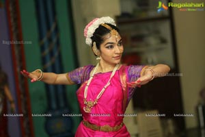 Bharatnatyam Raisa Luther