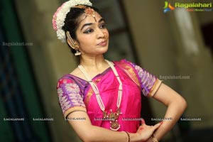 Bharatnatyam Raisa Luther