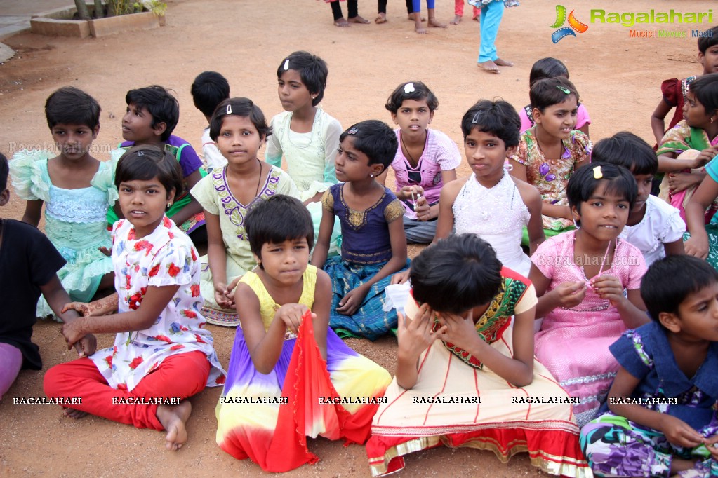 Raksha Bandhan Celebrations with Manali Rathod at Child Heaven International Home for Children and Women