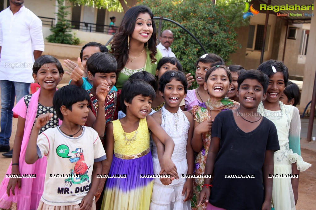 Raksha Bandhan Celebrations with Manali Rathod at Child Heaven International Home for Children and Women