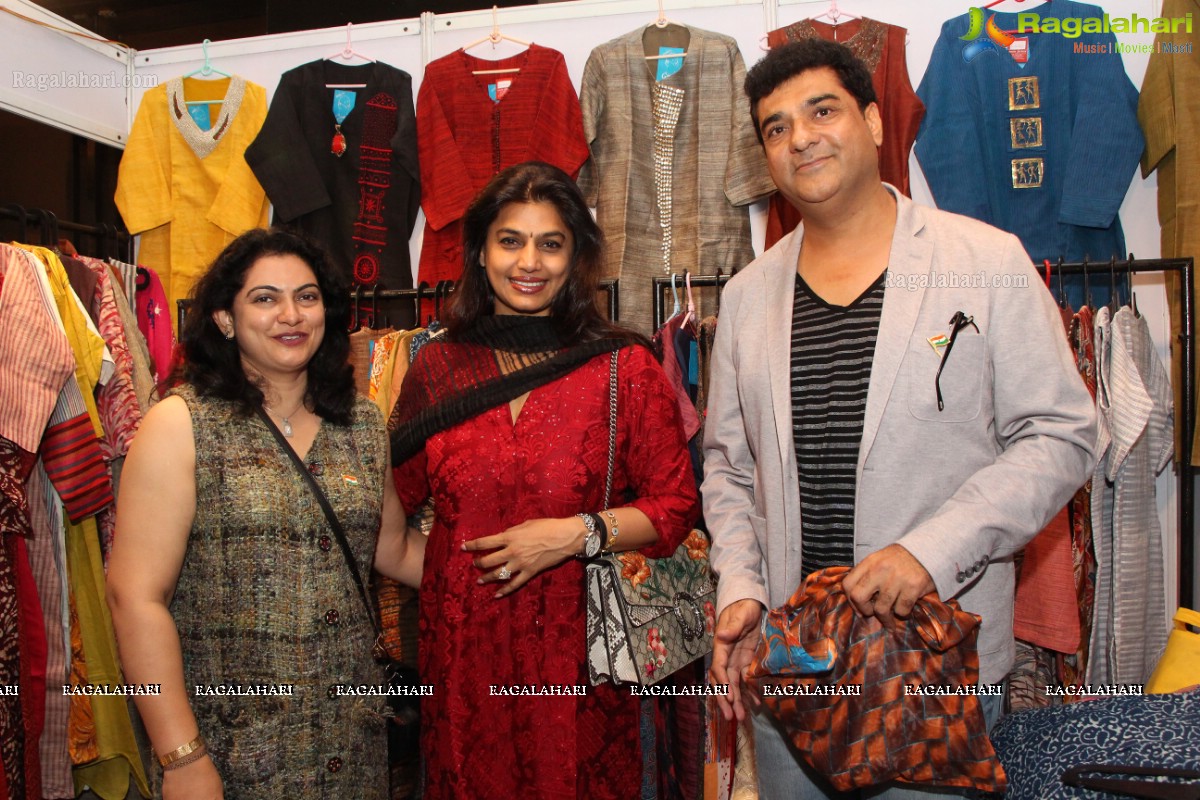 Royal Trendz Haute Couture Exhibition 2016 Launch at Park Hyatt, Hyderabad