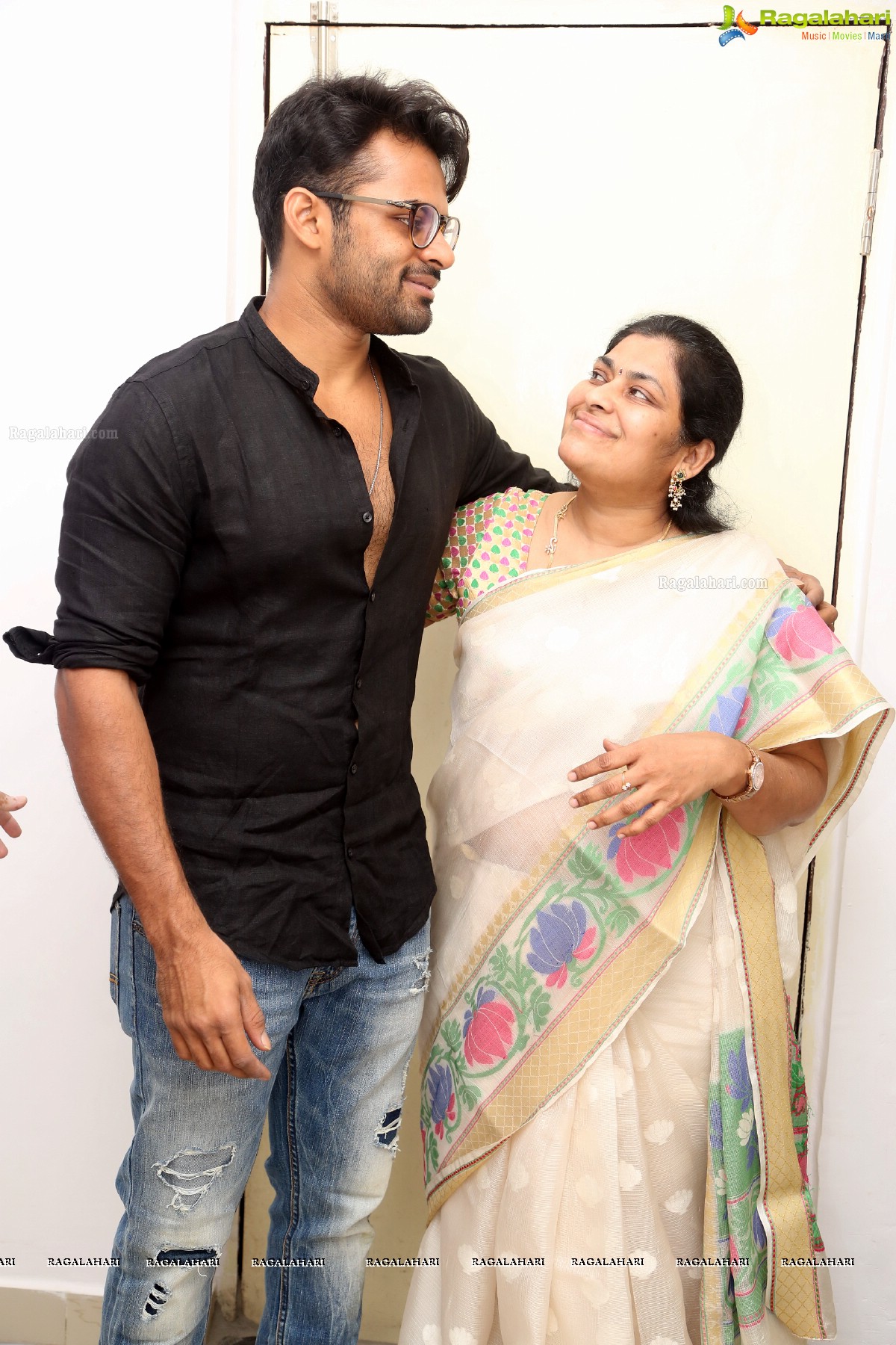 Sai Dharam Tej launches Care Well Clinics in Hydearbad