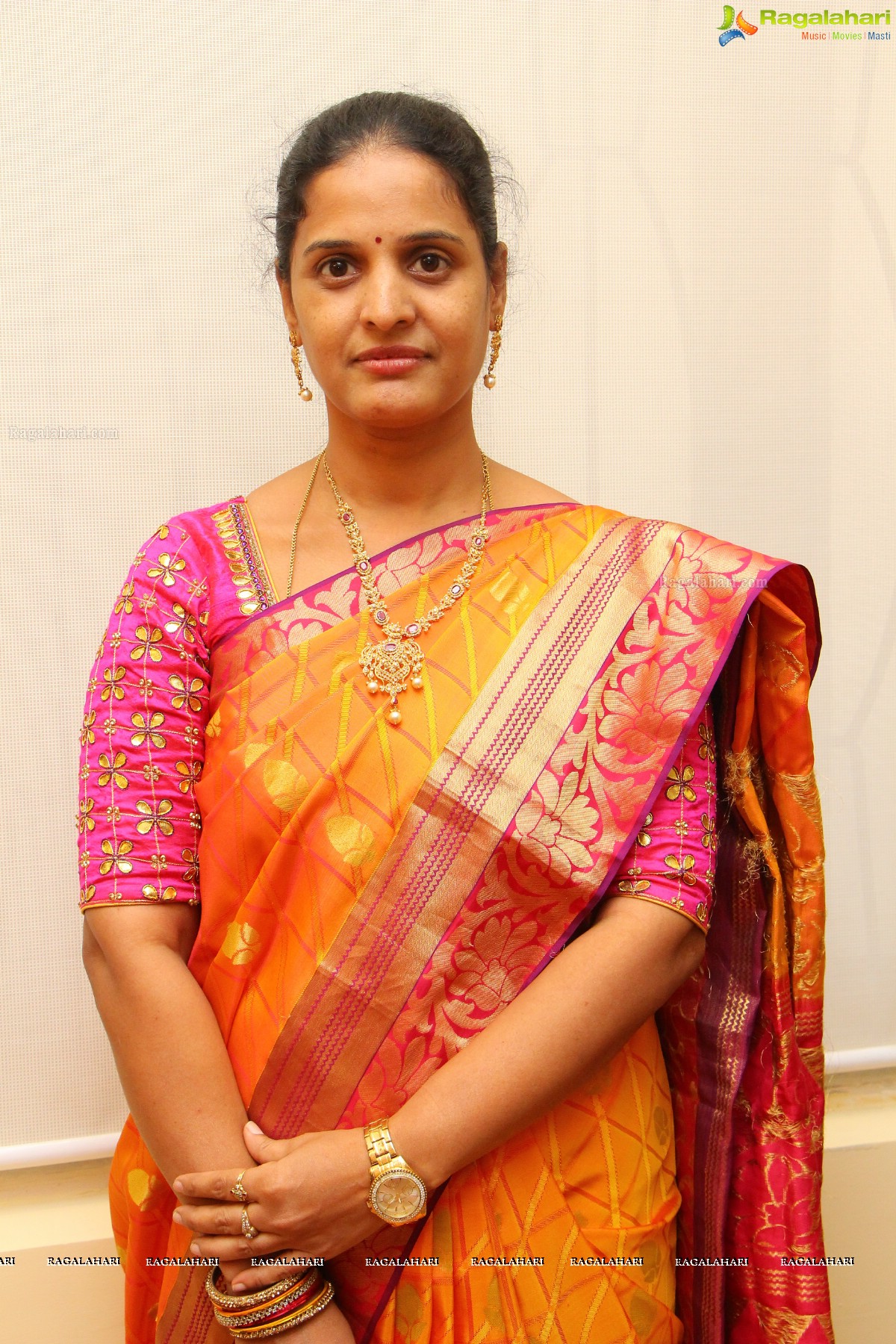 Actress Poorna Launches SR fashion Studio at Banjara Hills, Hyderabad