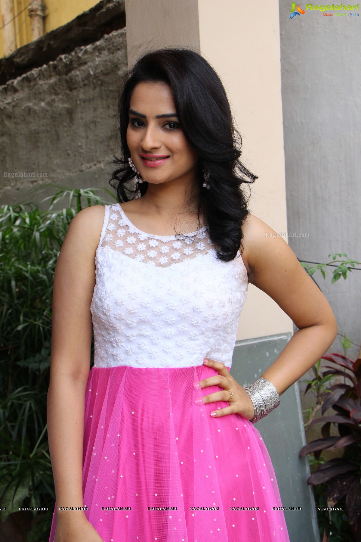 Actress Poorna Launches SR fashion Studio at Banjara Hills, Hyderabad